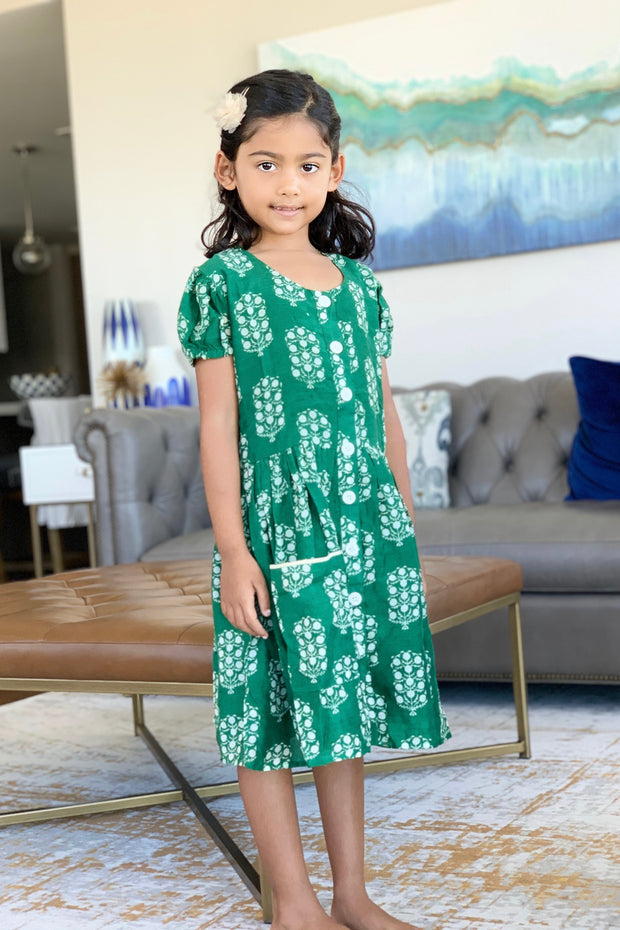 Mini Arya Dress in Emerald - aryanaclothing