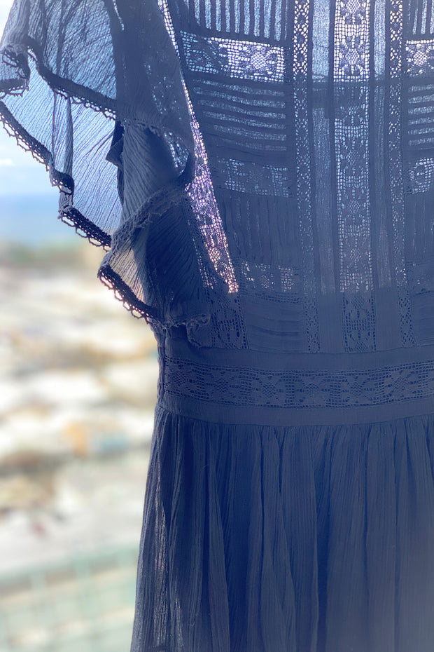 Uma Dress in Black - aryanaclothing
